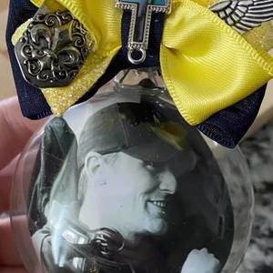 Meet your Posher, Carrie